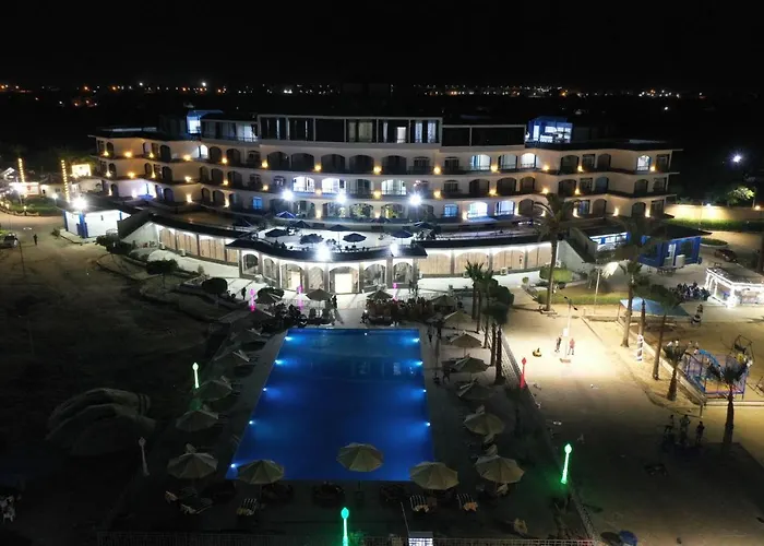 Jewel Fayed Hotel