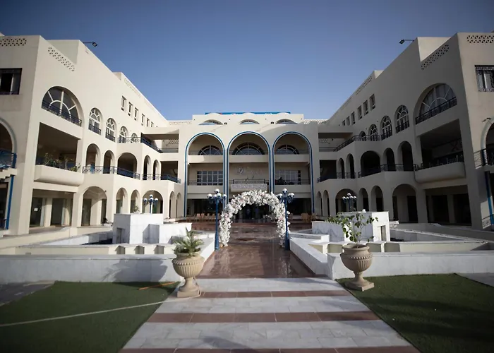 Oriental Grand Plaza